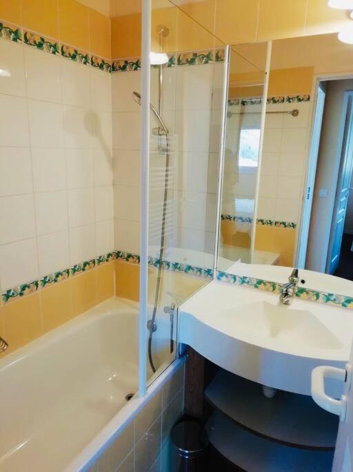 Appartement Pied Des Pistes Valmeinier Bagian luar foto